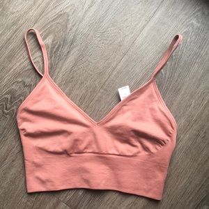 Gap plunge bralette.